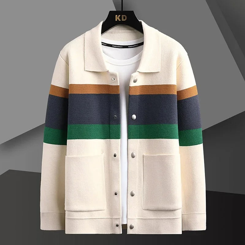 Campera hombre de hilo colores y bolsillos al frente